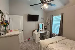 1013 Sky Ct, Weatherford, TX 76085 - Photo 18