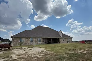 1013 Sky Ct, Weatherford, TX 76085 - Photo 38