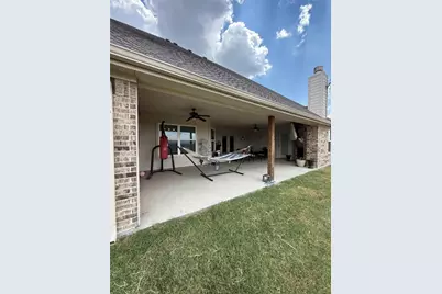 1013 Sky Court, Weatherford, TX 76085 - Photo 36