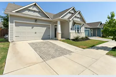 2201 Paxton Way, Denton, TX 76209 - Photo 2