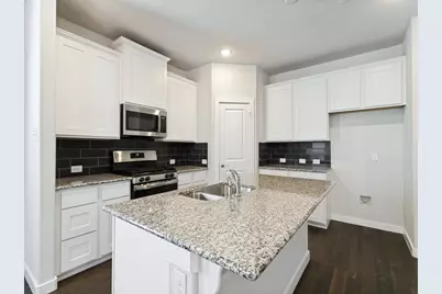 2201 Paxton Way, Denton, TX 76209 - Photo 10