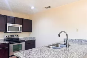 5306 Pampas Ct, Arlington, TX 76018 - Photo 8
