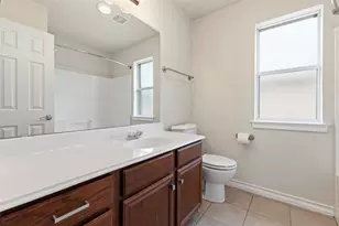 937 Behrens Ct, Crowley, TX 76036 - Photo 18