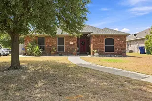 937 Behrens Ct, Crowley, TX 76036 - Photo 1