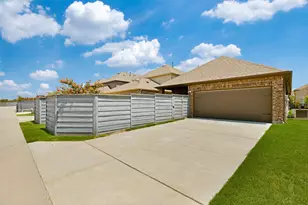 6024 Wildflower Wy, Little Elm, TX 76227 - Photo 22