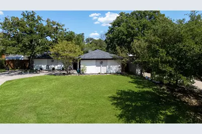 7300 Timberlane Drive, North Richland Hills, TX 76182 - Photo 32