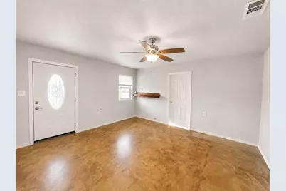 702 Main Street, Windom, TX 75492 - Photo 10