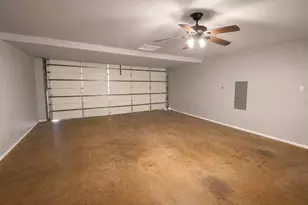 702 Main St, Windom, TX 75492 - Photo 18