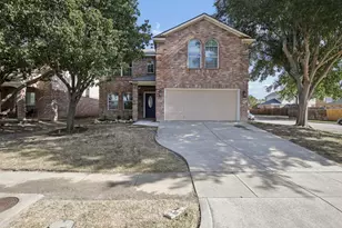 5533 Spring Ridge Dr, Watauga, TX 76137 - Photo 1