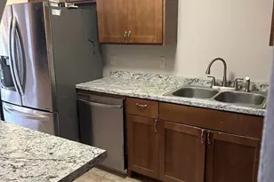 9809 Walnut Street E, Dallas, TX 75243 - Photo 4