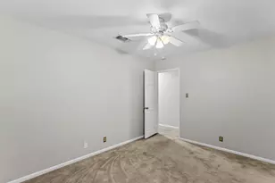 509 NW Renfro St, Burleson, TX 76028 - Photo 14