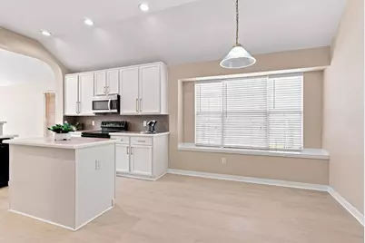 9125 Chardin Park Drive, Fort Worth, TX 76244 - Photo 10