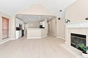 9125 Chardin Park Dr, Fort Worth, TX 76244 - Photo 18
