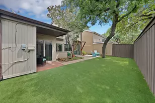 1612 Hawthorne Dr, Arlington, TX 76012 - Photo 38