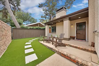 1612 Hawthorne Drive, Arlington, TX 76012 - Photo 4