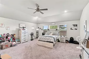 247 Half Moon Dr, Waxahachie, TX 75165 - Photo 14