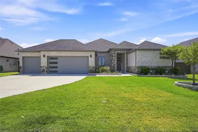 247 Half Moon Drive, Waxahachie, TX 75165 - Photo 1