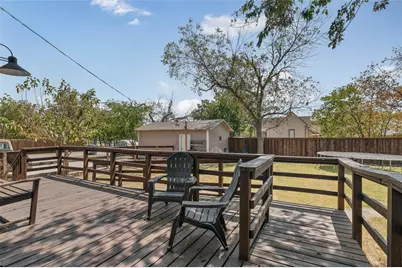 700 Elm Street, Sanger, TX 76266 - Photo 22