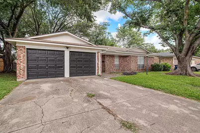 648 Sue Ann Lane, Burleson, TX 76028 - Photo 2