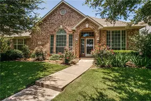 8447 Firewheel Ln, Frisco, TX 75036 - Photo 2
