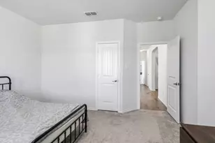 1831 Creekwood Dr, Cleburne, TX 76033 - Photo 16