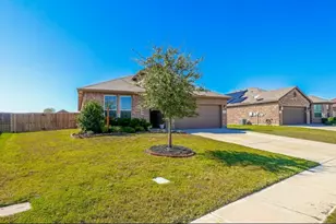 1831 Creekwood Dr, Cleburne, TX 76033 - Photo 22