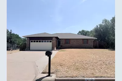 1401 Preston Trail Court, Graham, TX 76450 - Photo 1