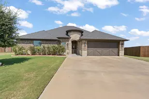 103 Nolan Riv Run, Godley, TX 76044 - Photo 2
