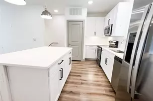 4020 McEwen Rd, Farmers Branch, TX 75244 - Photo 4