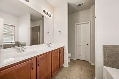 625 Tradewind Drive, Fort Worth, TX 76131 - Photo 16