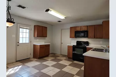1604 Carolina Ridge Way, Fort Worth, TX 76247 - Photo 4