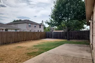 1604 Carolina Ridge Way, Fort Worth, TX 76247 - Photo 16