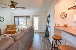 1207 Lynnwood Dr, Cleburne, TX 76033 - Photo 10