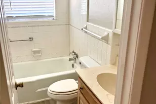 2014 Jacqueline Dr, Denton, TX 76205 - Photo 2