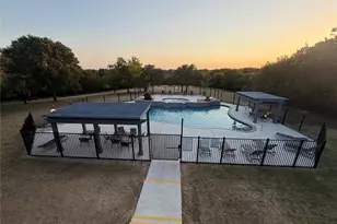 27125 Whispering Meadow Dr, Whitney, TX 76692 - Photo 38