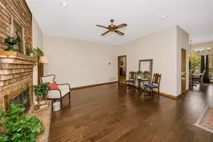 3518 Edgehill St, Grapevine, TX 76051 - Photo 26
