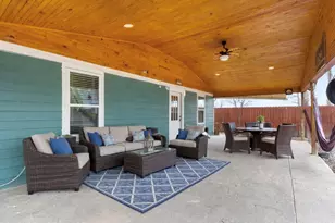 812 E McGee St, Sherman, TX 75090 - Photo 22