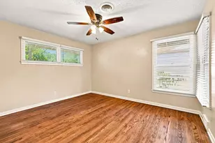 204 University Dr, Arlington, TX 76013 - Photo 12