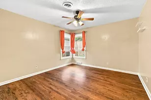 204 University Dr, Arlington, TX 76013 - Photo 18