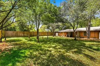 204 University Drive, Arlington, TX 76013 - Photo 24