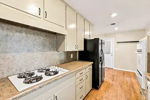 204 University Dr, Arlington, TX 76013 - Photo 10
