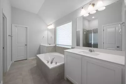 424 Pheasant Hill Lane, Fort Worth, TX 76028 - Photo 22