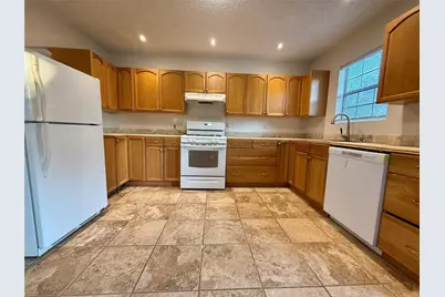 739 W Pine Street, Jacksboro, TX 76458 - Photo 10