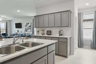 400 Sunday Silence Wy, Granbury, TX 76049 - Photo 4