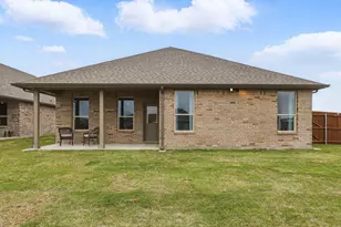 400 Sunday Silence Wy, Granbury, TX 76049 - Photo 34