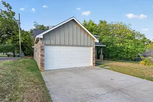 1216 W Nelson St, Denison, TX 75020 - Photo 24