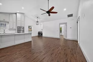 1216 W Nelson St, Denison, TX 75020 - Photo 2