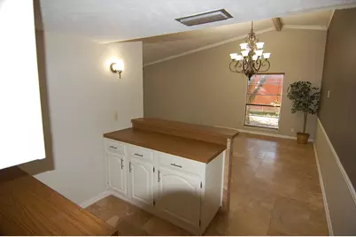 2614 Creekview Drive, Arlington, TX 76016 - Photo 6