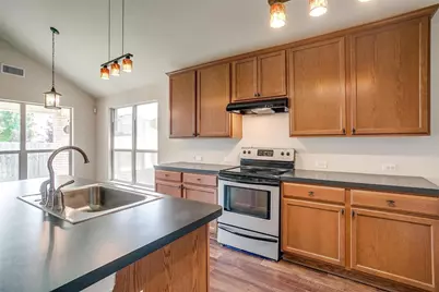 429 Foxcraft Drive, Fort Worth, TX 76131 - Photo 6