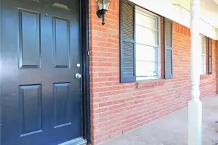 720 Chisholm Trail, Denton, TX 76209 - Photo 2